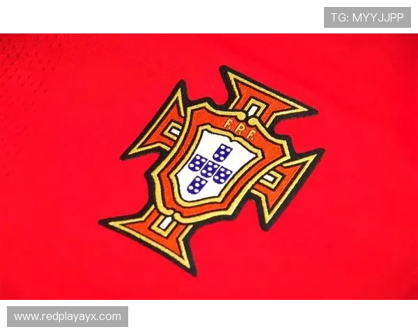 葡萄牙国家队新战袍亮相，时尚设计融合传统元素引热议